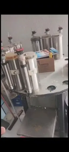 Máquina para fabricação de tintas coloridass