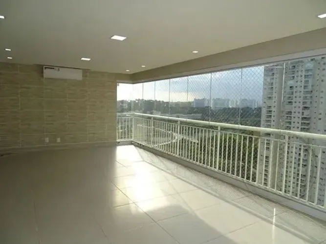 Apartamento para alugar em Santo Amaro - São Paulo/SP