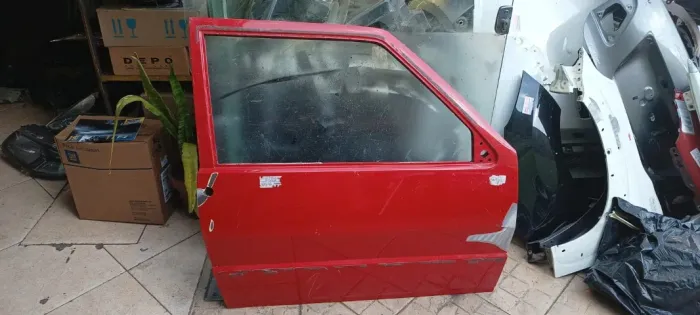 Porta Direita Uno 2005 2006 2007 2008 2009 2010 (modelo 2 portas)