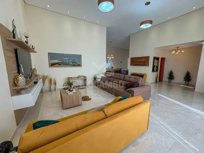 Casa em Condomínio : / Residencial / Condomínio Sete Lagos