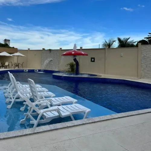 LIMPEZA PISCINA