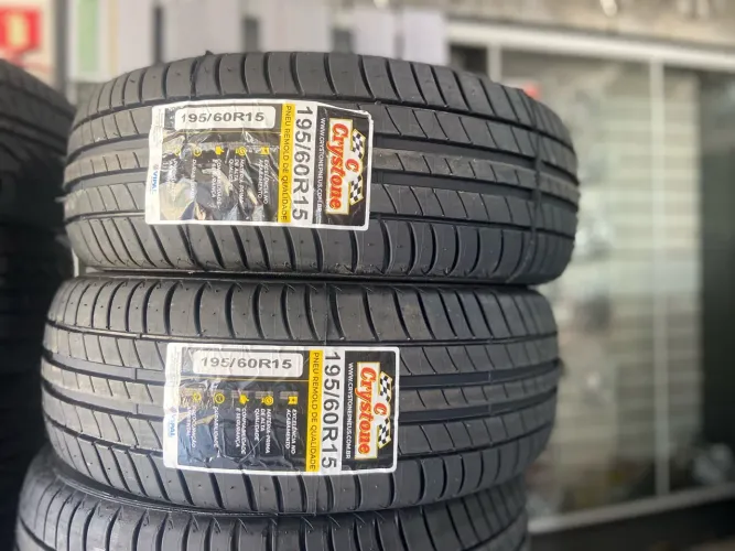 02 Pneus Remold Crystone 195/60R15