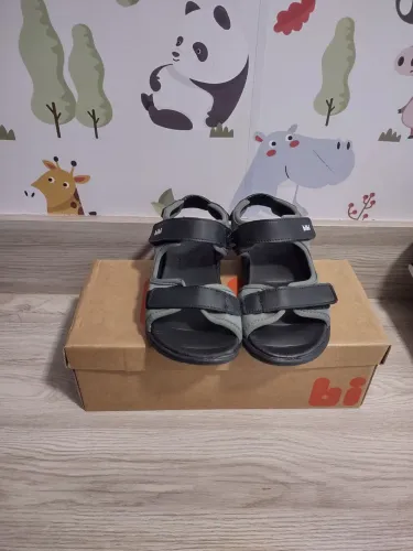 Sandálias Infantis Bibi - Tamanho 32