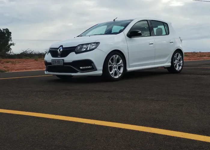 Renault Sandero Sport RS 2.0 Hi-power 16V 5P 2017