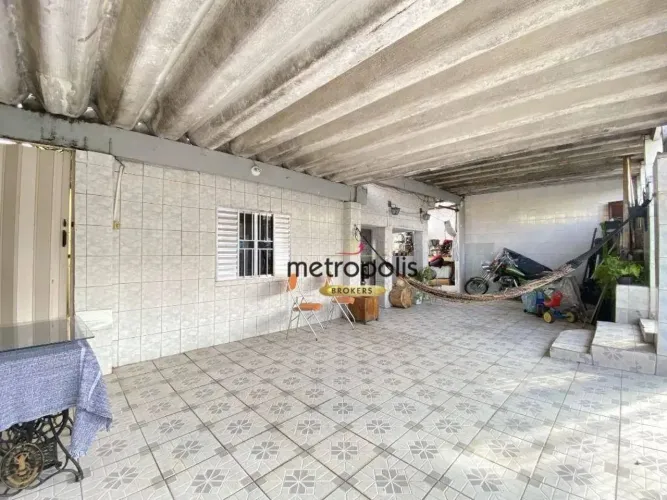 Casa com 1 dormitório à venda, 300 m² por R$ 960.000,00 - Nova Gerti - São Caetano do Sul/