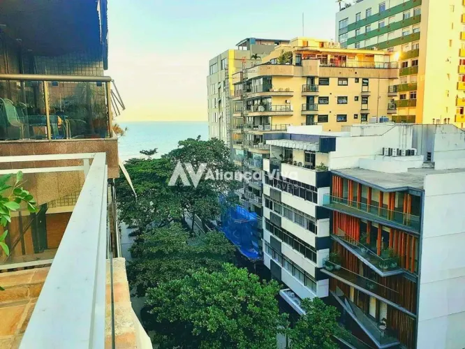 Ipanema | Cobertura 4 quartos, sendo 1 suite
