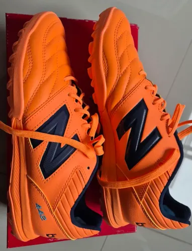 Chuteira Society Profissional New Balance TF V2 442 pro, tam 39, us 7½