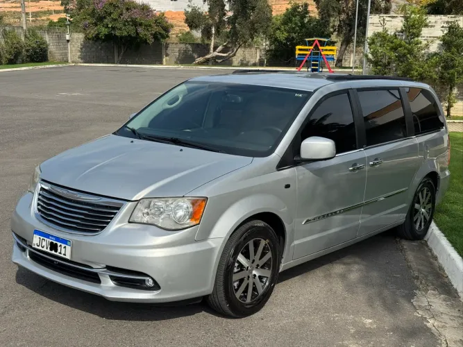 Chrysler Town & Country Touring 3.6 V6 Aut. 2012