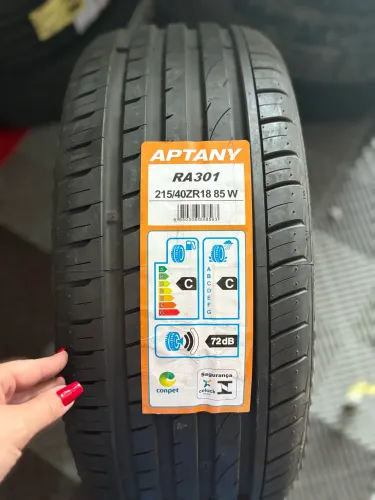 01 pneu 215/40R18 Aptany