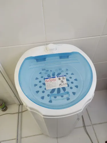 Centrífuga de roupas portátil