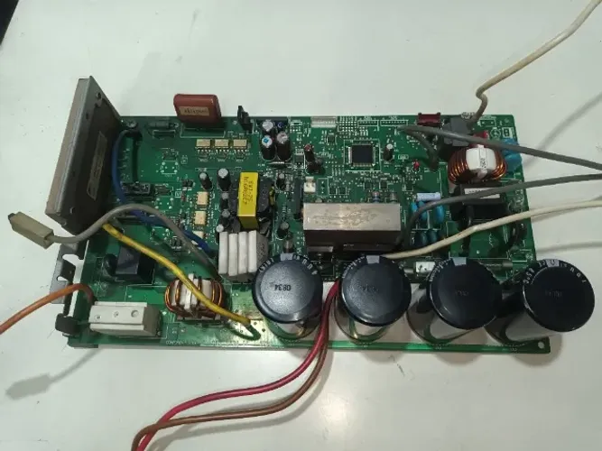 PLACA TOSHIBA (MCC-1438-04)
