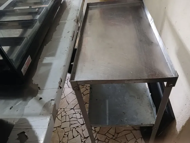 Mesa corte de frango assado