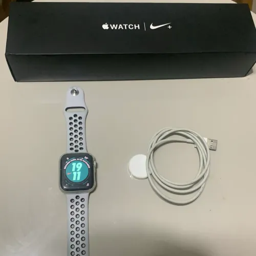 apple watch series 5 nike 44mm
