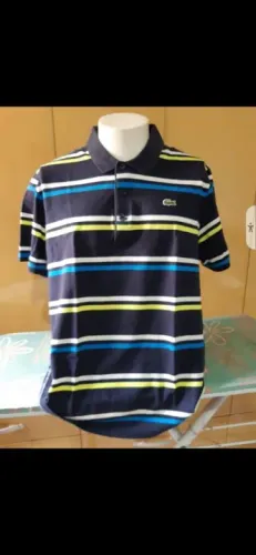 Polo Lacoste listrada azul e branca