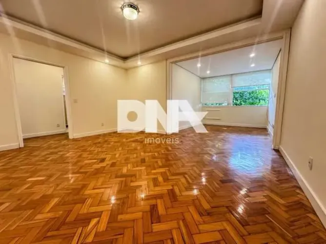 Apartamento : / Residencial / Leblon