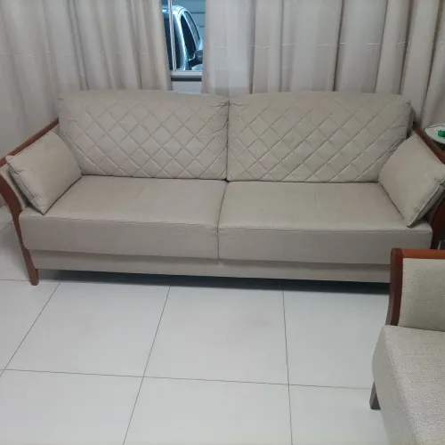 Jogo de sofá molufan atualle 3 lugares,e 2 poltronas