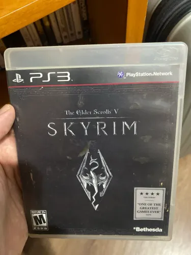 Jogo PS3 Skyrim
