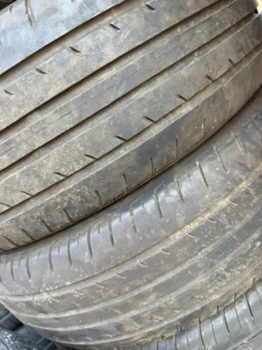 Pneu LingLong 185/65/15 de  70 % vida útil