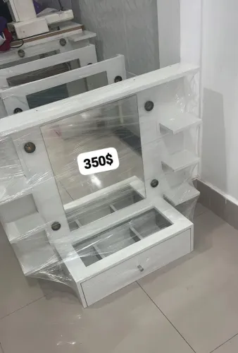 , camarim penteadeira em promoção aproveite entrega e instalação grátis ?