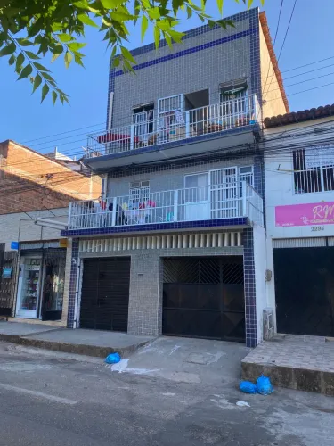 Aluga um apartamento no chão!