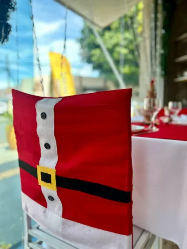 Capas natalinas para cadeiras 