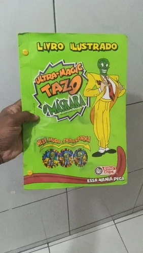 Álbum de Tazos do Maskara.