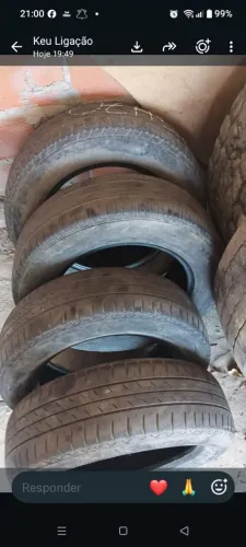 Pneus e Bateria de Carro