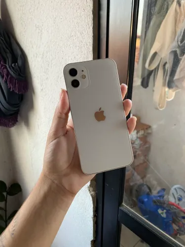 iPhone 12 128gb todo ok pega tudo