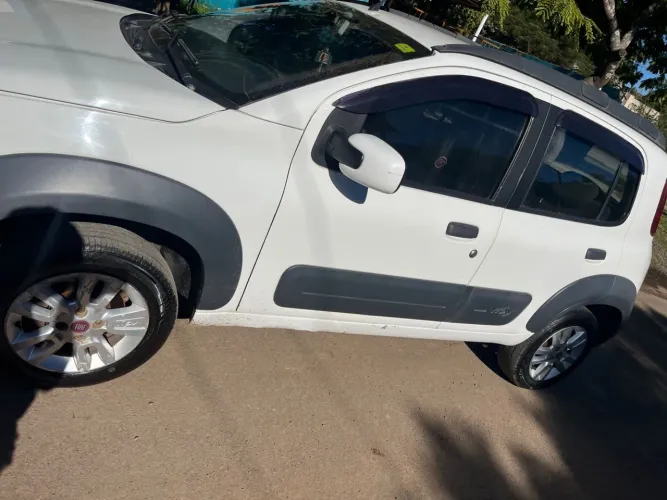 Fiat Uno Mille WAY Economy 1.0 F.flex 4P 2011
