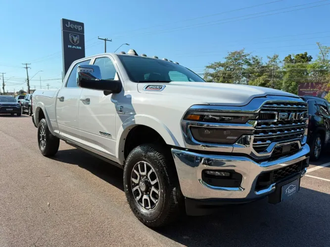 Ram 3500 Limited Longhorn 6.7 TB CD Diesel 2025