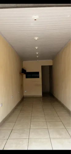 Alugo loja em Neves