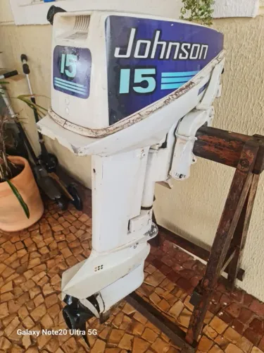 Motor para barco JOHNSON 15 HP