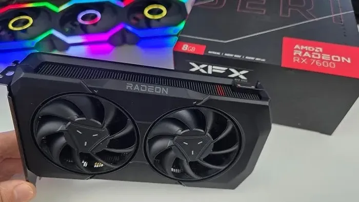 RX 7600 founders edition