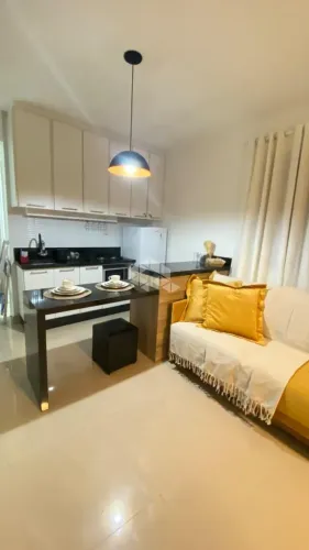 APARTMENTO COM 1 SUÍTE E  NO CENTRO DE FLORIANÓPOLIS