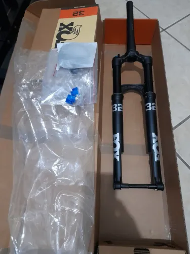 suspensão fox 32 SC boost curso 100mm 2026 nova na cx