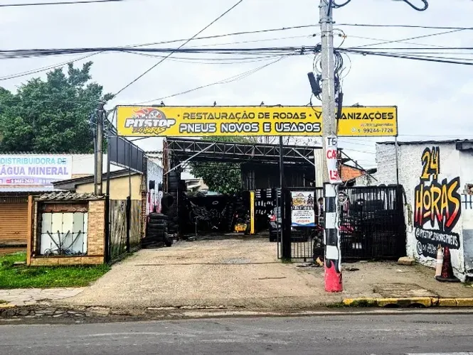 TERRENO 210 m² + GALPÃO 130 m² VISTA BR116