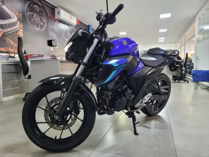 Yamaha FZ25 250 FAZER FLEX
