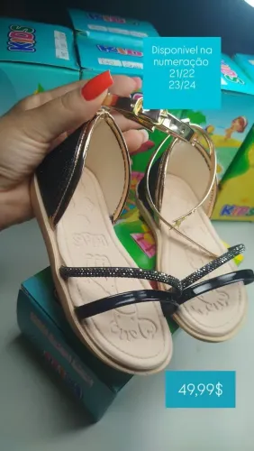 Sapatos infantis 