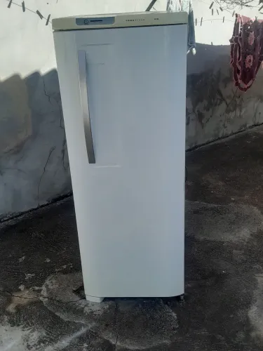 VENDA GELADEIRA FROST FREE