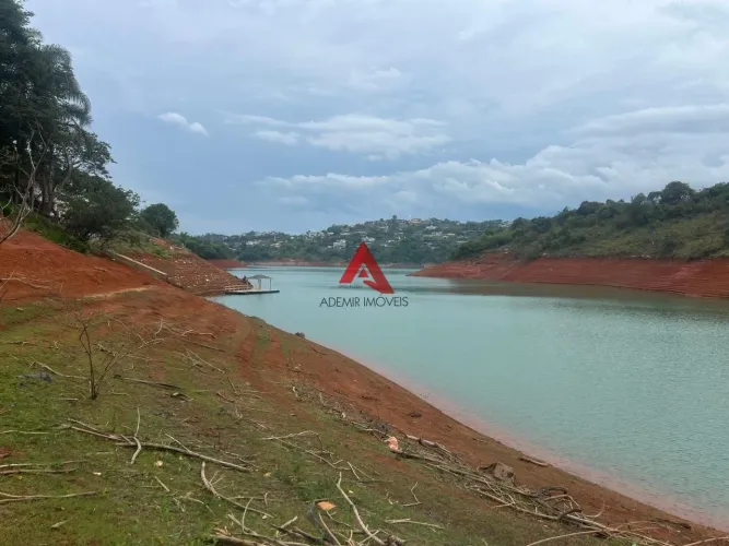 Terreno à Venda no Condomínio SPA Associação Porto Alpina