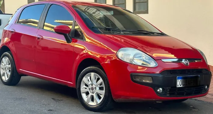Fiat Punto Attractive 1.4 Fire Flex 8V 5P 2013