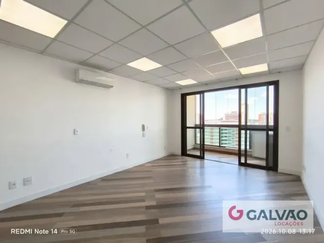 Sala/Conjunto Comercial para alugar em Centro, Curitiba - Edifício Hub Home Urban Business