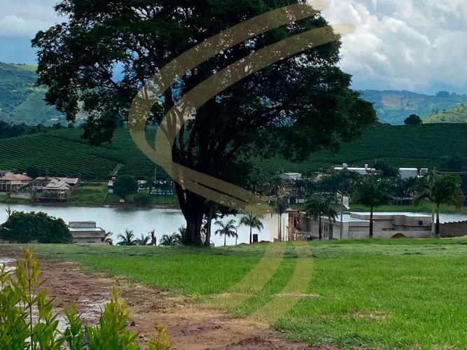 Terreno à Venda em Represa, Caconde - SP