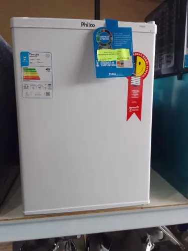 FRIGOBAR PFG85 220V