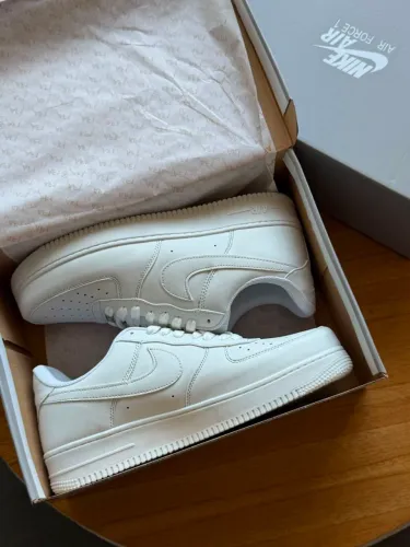 Tênis Nike Air Force f1 Linha luxo Tamanho Disponível 44 ao 45
