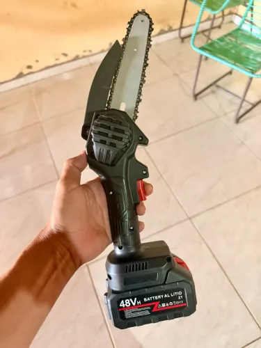 MINI MOTOSSERRA SEM FIO NOVA - KIT COMPLETO