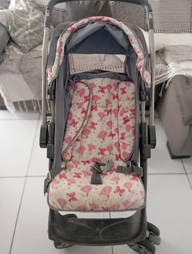 Carrinho de bebê
