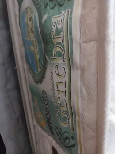 Colchão queem pillow top com box
