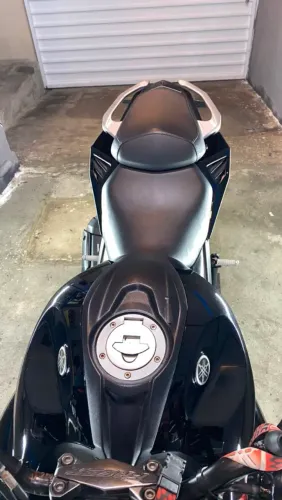 FZ25