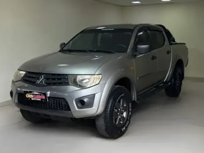 Mitsubishi L200 Triton HLS 2.4 Flex 16V CD Mec. 2014